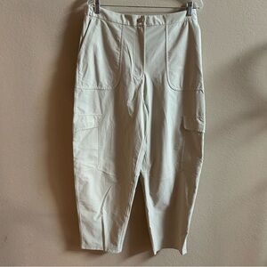Women’s Lululemon utility cargo pants